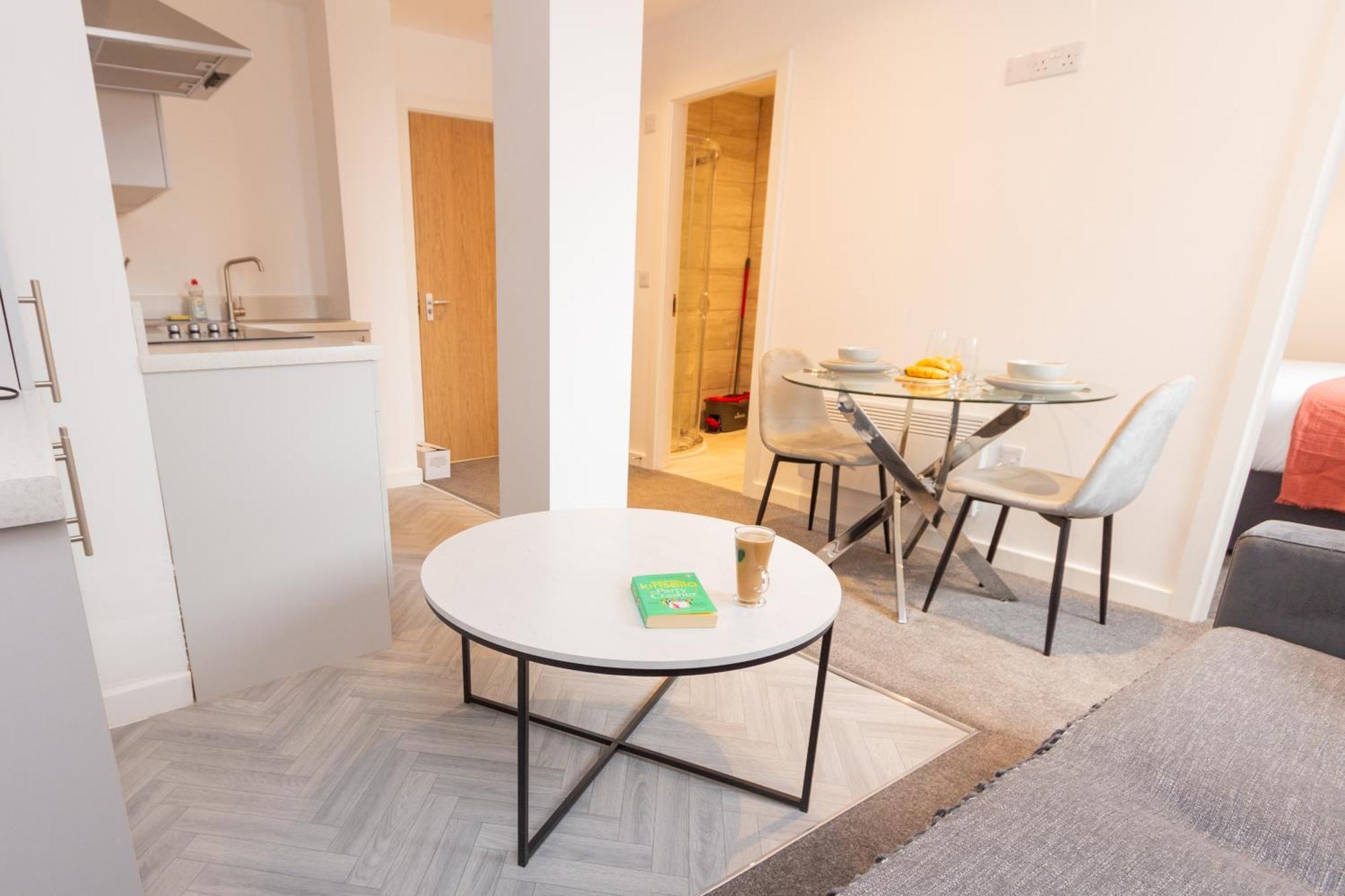 Boutique 1Br Apartment In The Heart Of Preston Πρέστον Εξωτερικό φωτογραφία